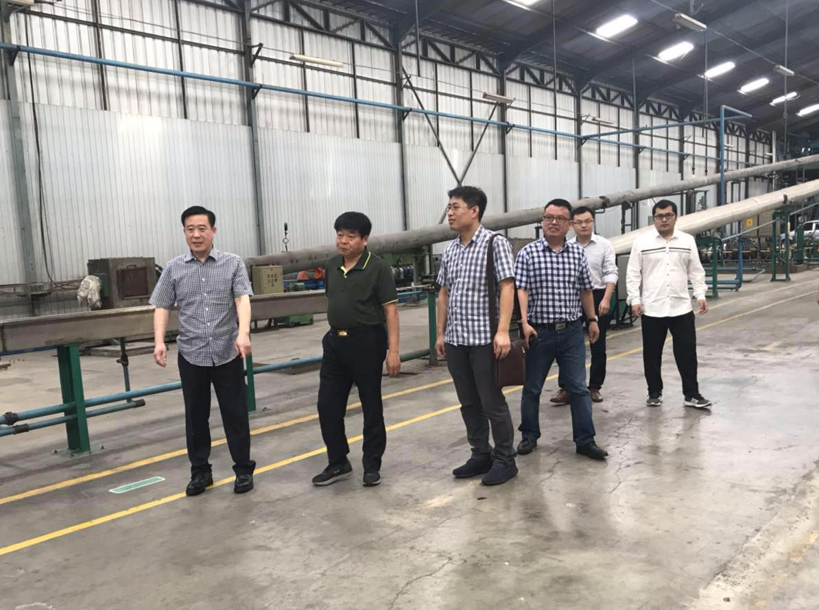 萬(wàn)達(dá)集團(tuán)董事局董事、輪值執(zhí)行總裁巴樹(shù)山一行到印尼公司調(diào)研工作